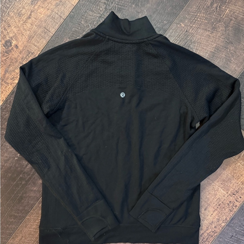 Lululemon Engineered Warmth Half Zip Black
Merino Wool Blend Pullover Size 6 - Picture 3 of 8